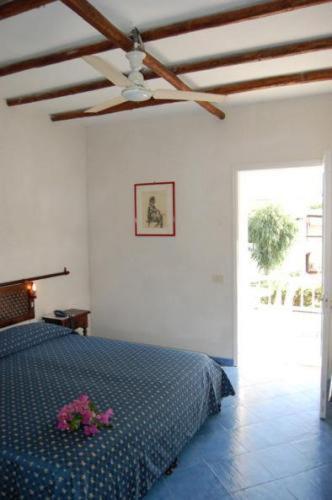 Hotel Conti Vulcano  Rum bild